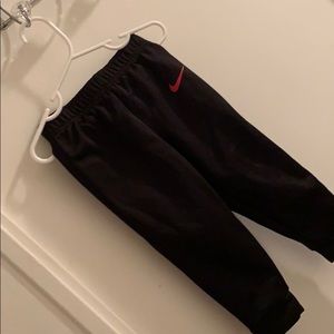 𝚗𝚒𝚔𝚎 𝚘𝚞𝚝𝚏𝚒𝚝 2𝚝